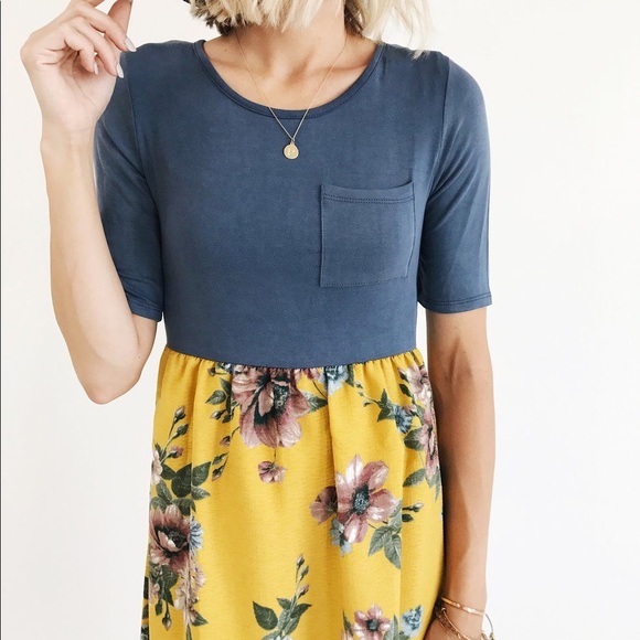 Roolee Colorblock Midi Dress - Picture 2 of 5